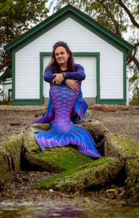 Mermaid Presence Summer 2022 #1677<br>5,184 x 8,148<br>Published 8 months ago